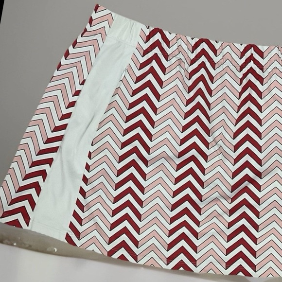 J.McLaughlin Skort Chevron Print Pink Red White Golf Casual Active Medium - Picture 2 of 10